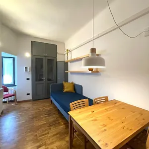 2* Apartahotel Easy - And Navigli